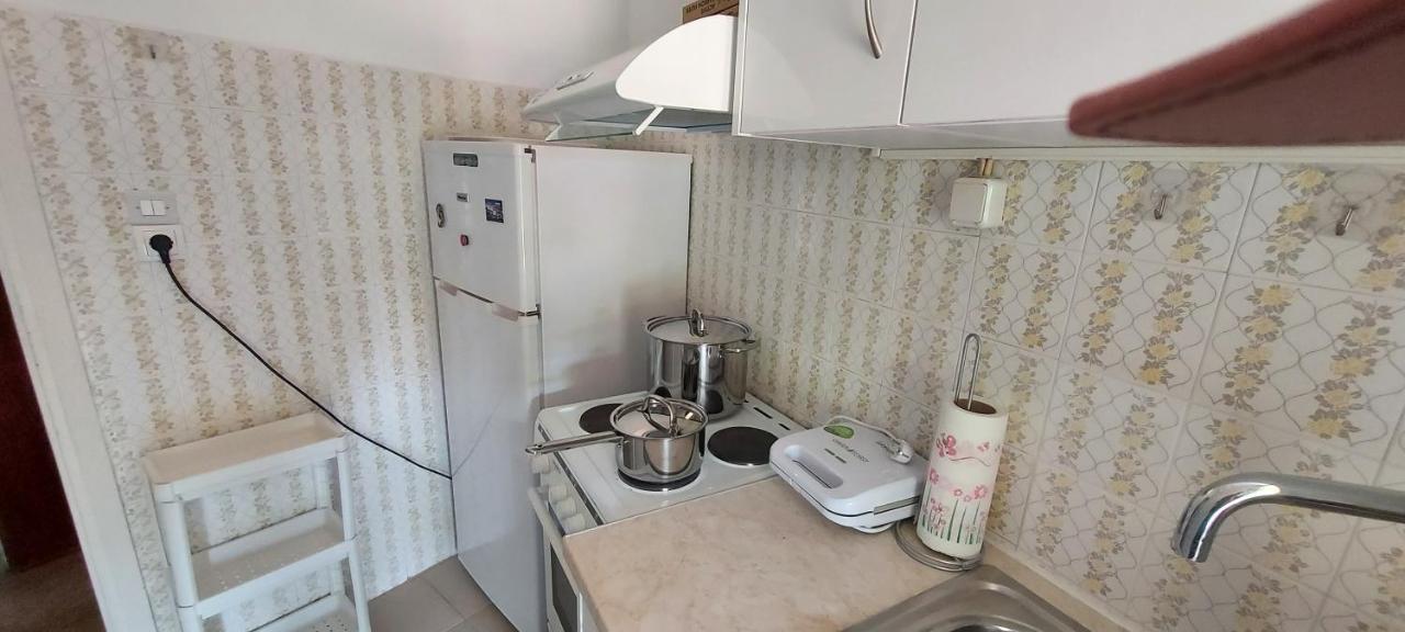 Oikika B10 Apartman Ártemida Kültér fotó