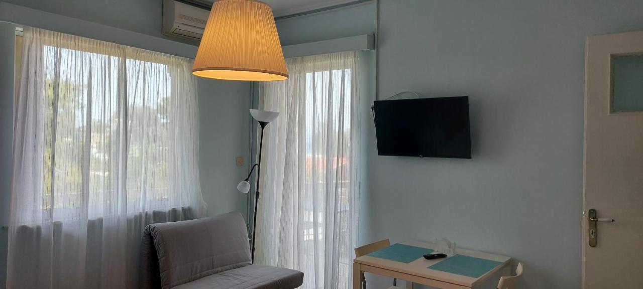 Oikika B10 Apartman Ártemida Kültér fotó